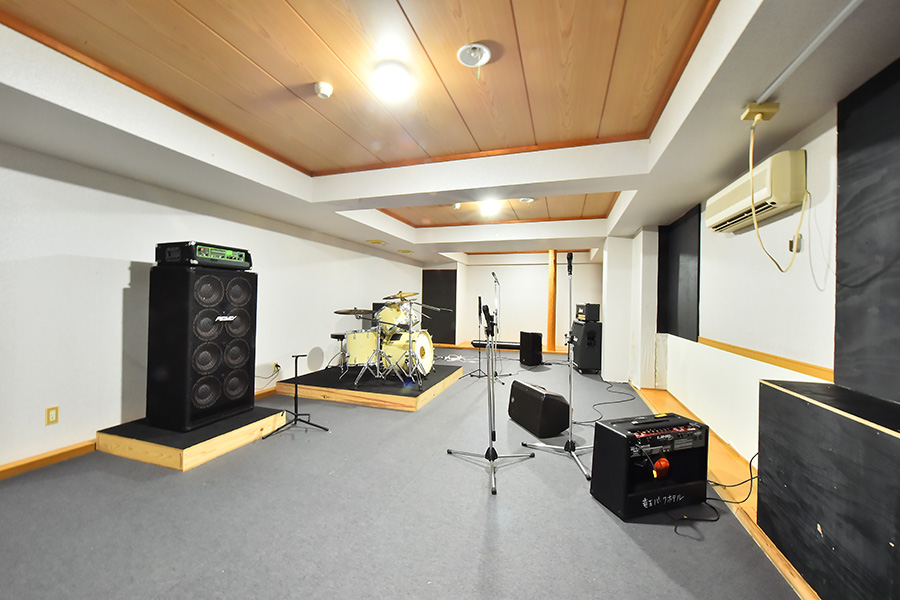 2-1 studio